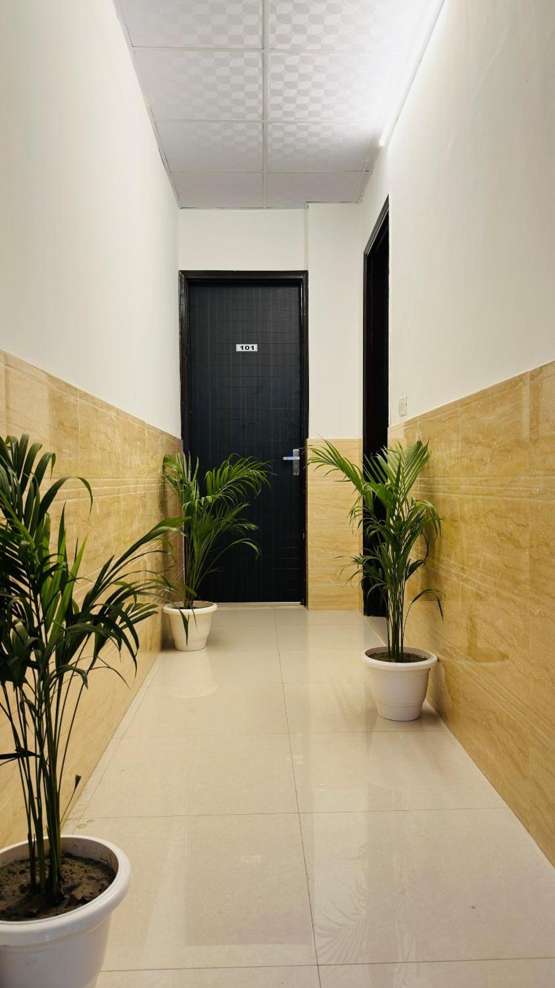 Hotel Relax In - Noida Sector 18 외부 사진